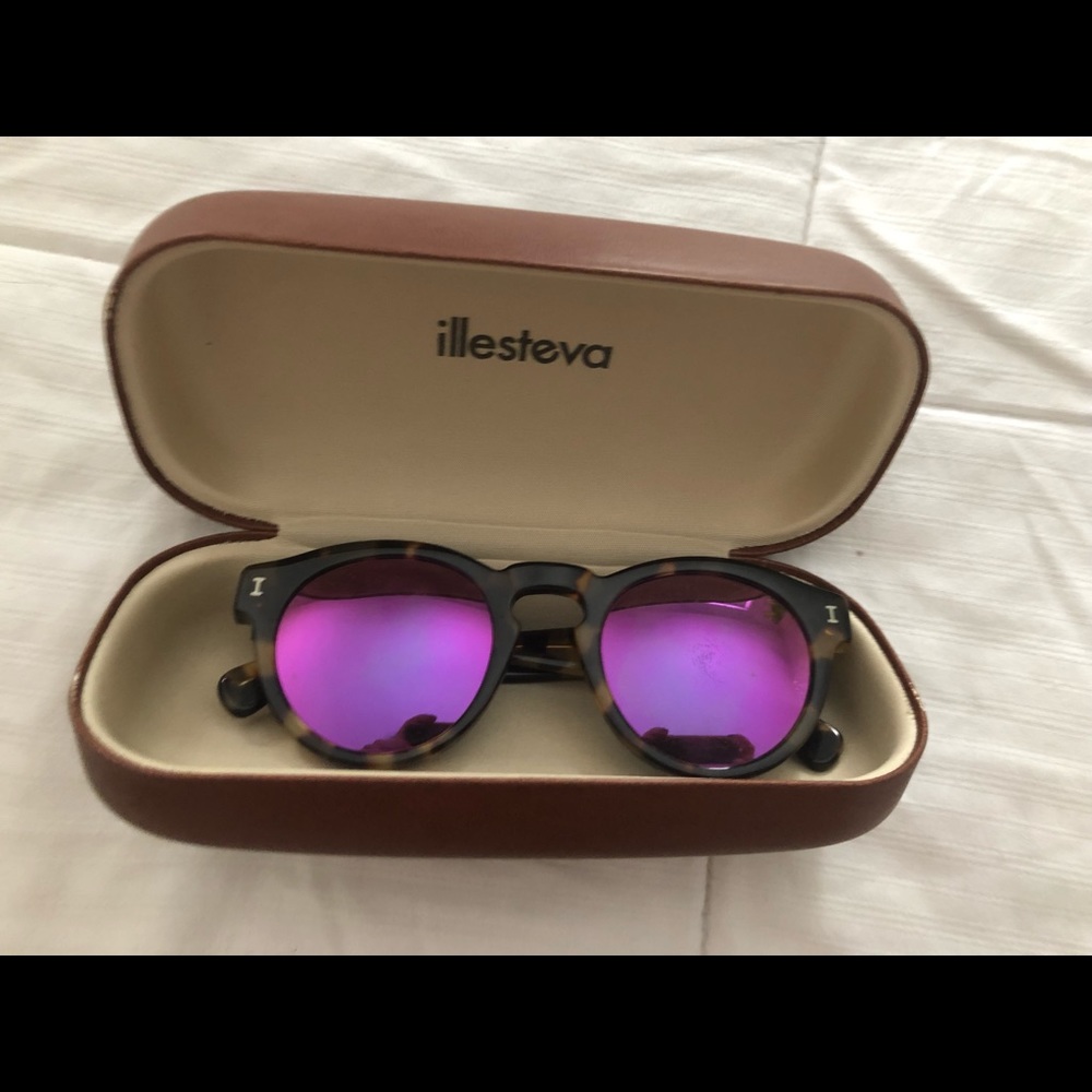 Illesteva sunglasses